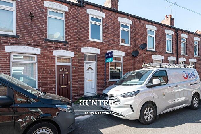 2 Bedroom Terraced House For Sale In Grafton Street, Castleford, WF10