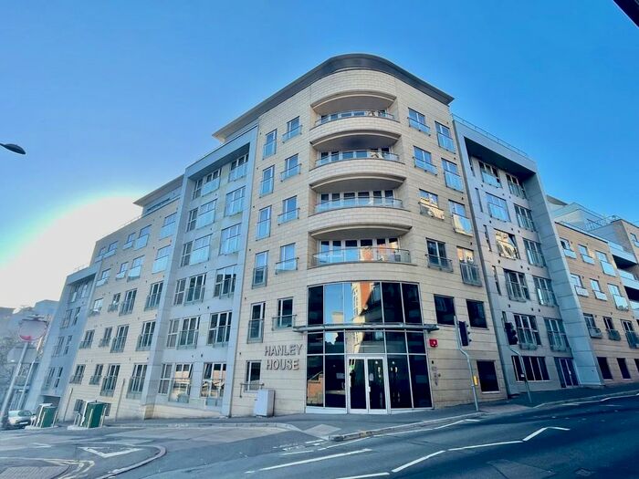 3 Bedroom Apartment To Rent In Hanley Street, City Centre, NG1