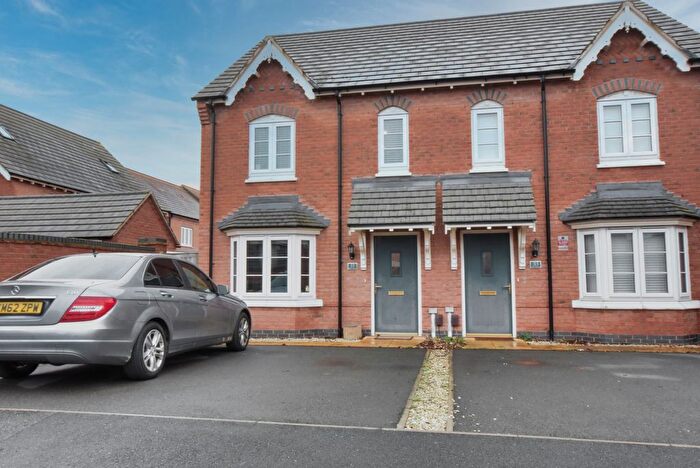 3 Bedroom Semi Detached House To Rent In Irvine Crescent, Lubbesthorpe, Leicester, LE19