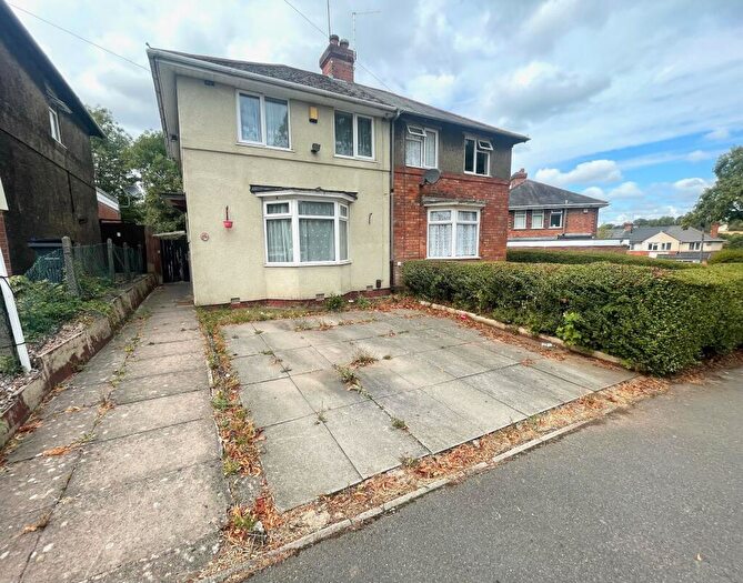 3 Bedroom House To Rent In Wasdale Road, Northfield, B31