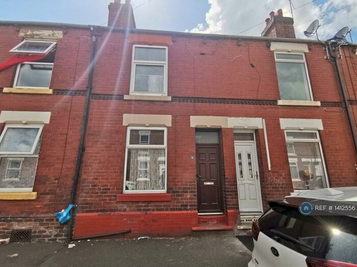 2 Bedroom Terraced House To Rent In Gladstone Road, Doncaster, DN4