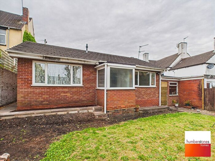 2 Bedroom Bungalow To Rent In Crabbe Street, Stourbridge, West Midlands, DY9