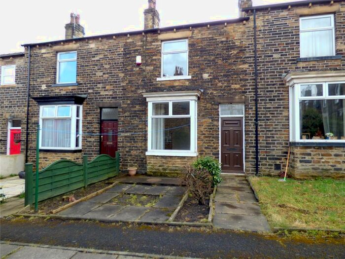 2 Bedroom Terraced House To Rent In Howard Park, Cleckheaton, BD19