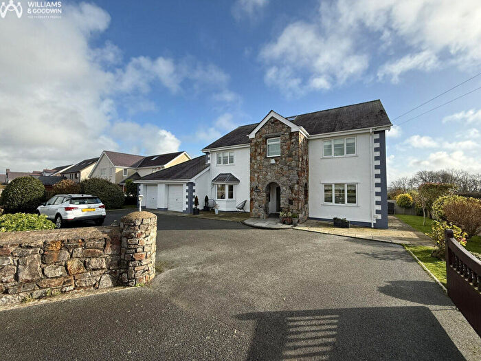 4 Bedroom Detached House For Sale In Rhosmeirch, Llangefni, Anglesey, LL77