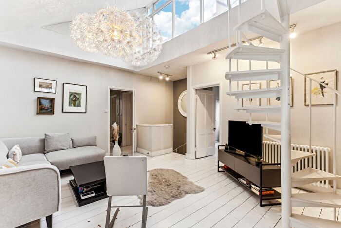 2 Bedroom End Of Terrace House To Rent In Manson Mews, South Kensington, SW7