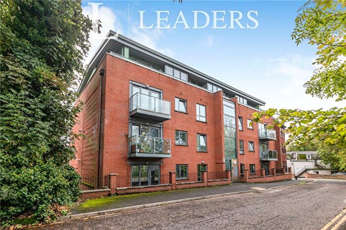 2 Bedroom Flat For Sale In Marquis Court, Station Approach, Epsom, KT19