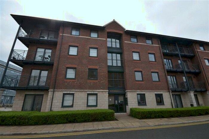 2 Bedroom Apartment To Rent In Waterloo Quay, L3