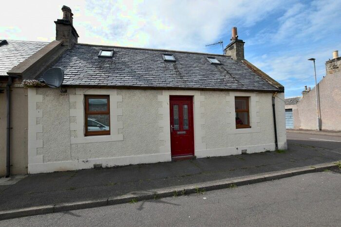 2 Bedroom Cottage To Rent In Brander Street, Burghead, Elgin, IV30