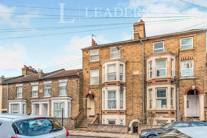 1 Bedroom Flat To Rent In Western Street, MK40