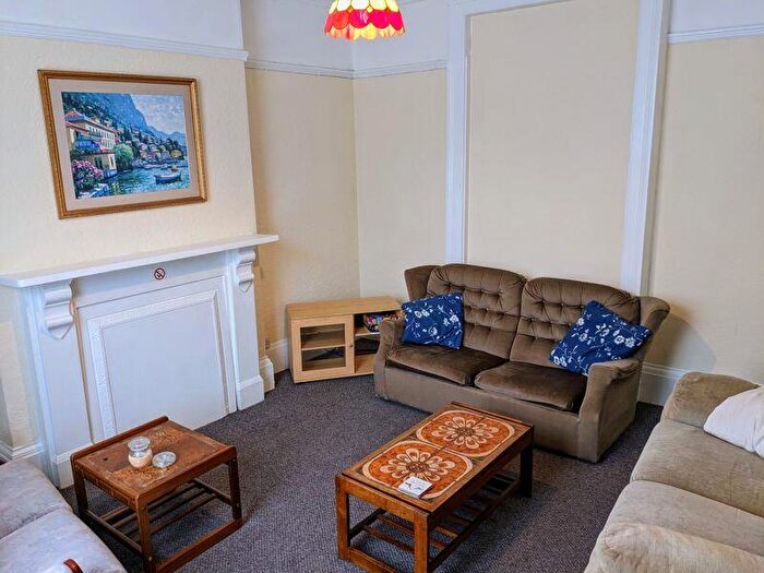 5 Bedroom Detached House To Rent In Metchley Lane, Harborne, Birmingham, B17