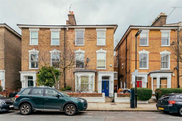 2 Bedroom Flat To Rent In Wilberforce Road, London, N4