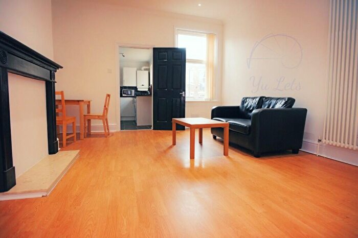 2 Bedroom Flat To Rent In Prospect Place, Newcastle Upon Tyne, NE4