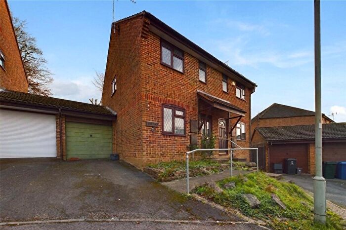 2 Bedroom Semi-Detached House To Rent In Dunwood Rise, High Wycombe, Buckinghamshire, HP13