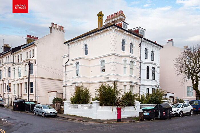 2 Bedroom Maisonette For Sale In Buckingham Road, Brighton, BN1