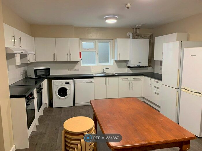 7 Bedroom Flat To Rent In Classic House, Bristol, BS1