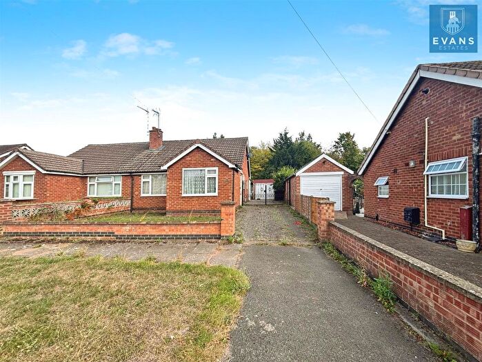2 Bedroom Bungalow For Sale In Robert Close, Coventry, CV3