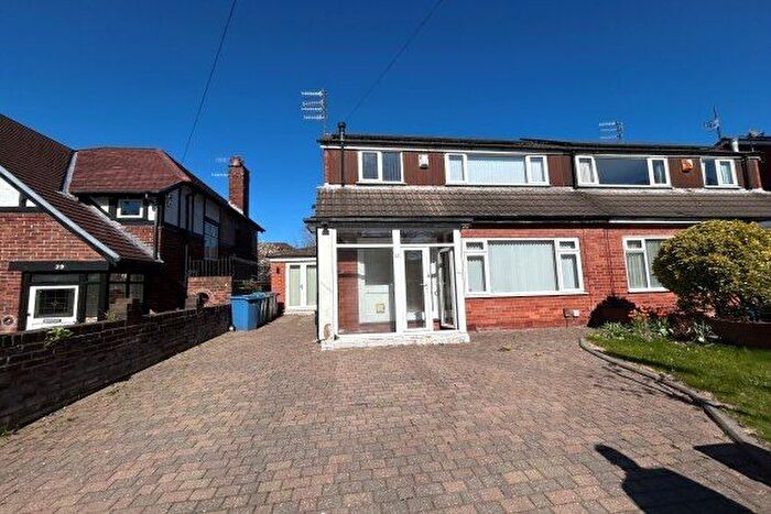 3 Bedroom Semi-Detached House To Rent In Moorcroft Road, Liverpool, L18