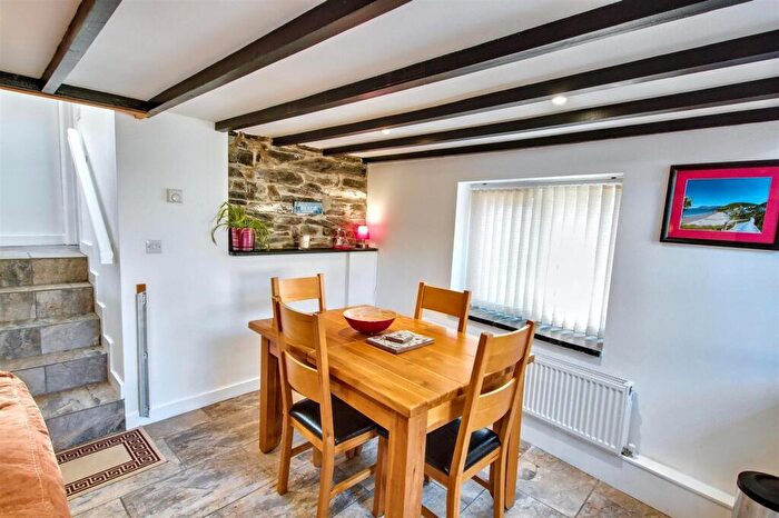 2 Bedroom Cottage For Sale In Tresaith, Cardigan, SA43