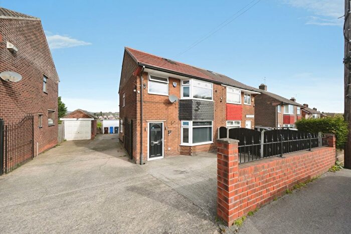 3 Bedroom Semi Detached House For Sale In Whiteways Road, Sheffield, South Yorkshire, S4