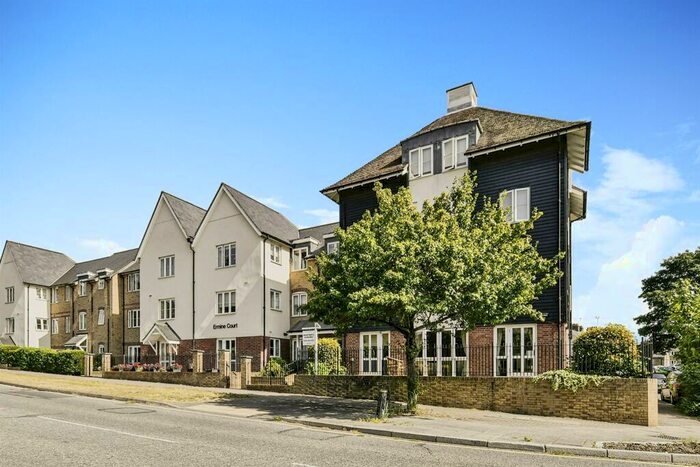 1 Bedroom Retirement Property For Sale In Coronation Road, Ware, SG12