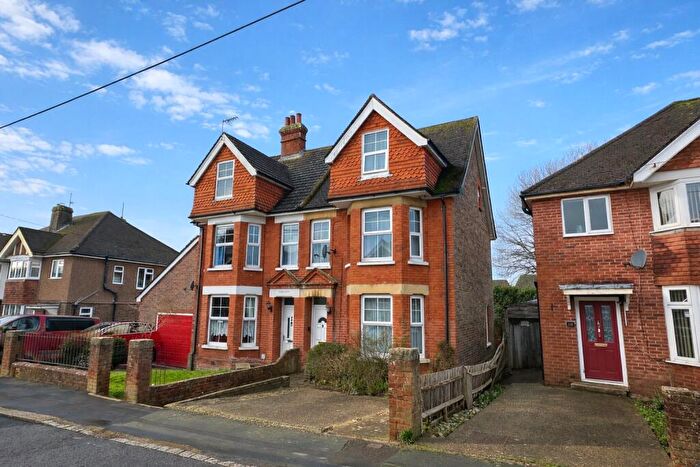 5 Bedroom Semi-Detached House For Sale In Summerheath Road, Hailsham, East Sussex, BN27