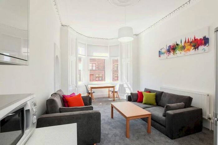 2 Bedroom Flat To Rent In Craigpark Drive, Dennistoun, Glasgow, G31