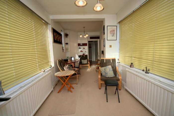 4 Bedroom Detached House For Sale In St Margarets Road, Edgware, Middlesex, HA8