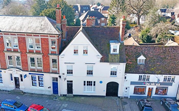 6 Bedroom House For Sale In Central Thame, Oxfordshire, OX9