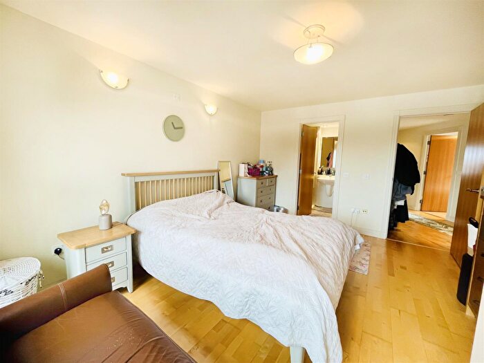 2 Bedroom Apartment To Rent In King Edwards Wharf, Sheepcote Street, Birmingham, B16