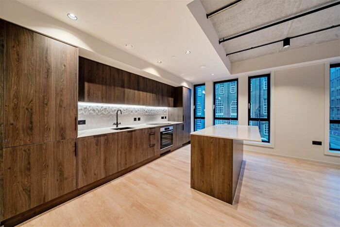 2 Bedroom Apartment To Rent In Setl, Ludgate Hill, Birmingham, B3