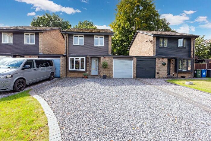 3 Bedroom Detached House For Sale In Ruscombe Gardens, Datchet, SL3