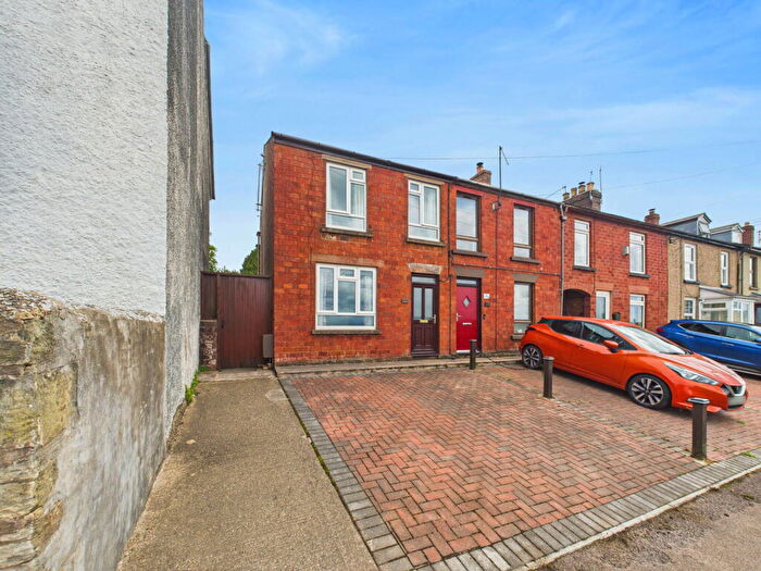 2 Bedroom End Of Terrace House For Sale In Church Road, Cinderford, GL14