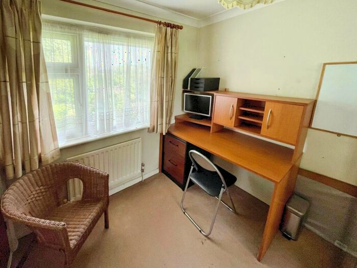 4 Bedroom Parking For Sale In Holbein Close, Chester, Cheshire, CH4