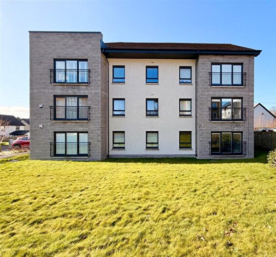 2 Bedroom Flat For Sale In Paragon Drive, Motherwell, ML1
