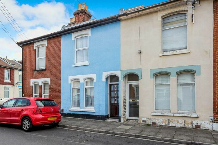 3 Bedroom Terraced House To Rent In Goodwood Road, Southsea, PO5