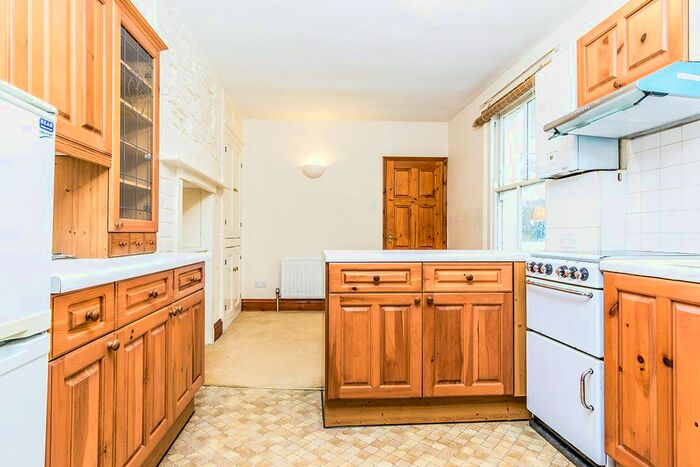 1 Bedroom Flat To Rent In Rutland Road, Plymouth, PL4