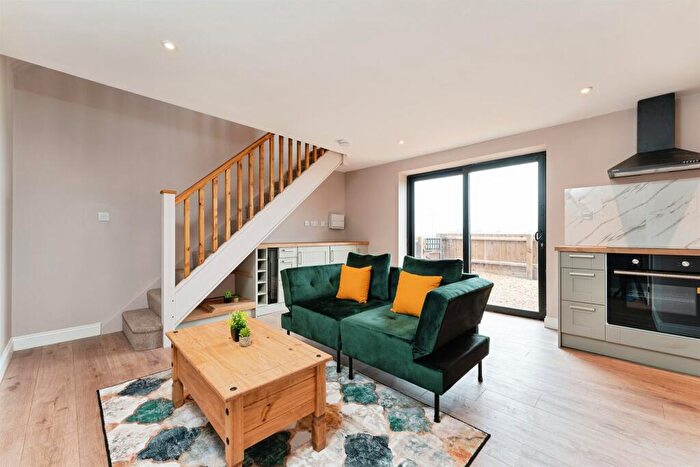 1 Bedroom Barn Conversion For Sale In Wimblington Road, Manea, March, PE15
