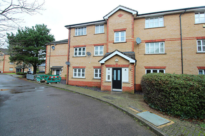 1 Bedroom Apartment To Rent In Lyric Mews, Silverdale, SE26