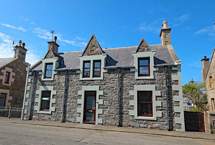 4 Bedroom Detached House For Sale In Mid Street, Findochty, AB56