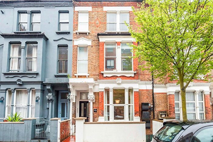 1 Bedroom Flat To Rent In Glengall Road, London, NW6