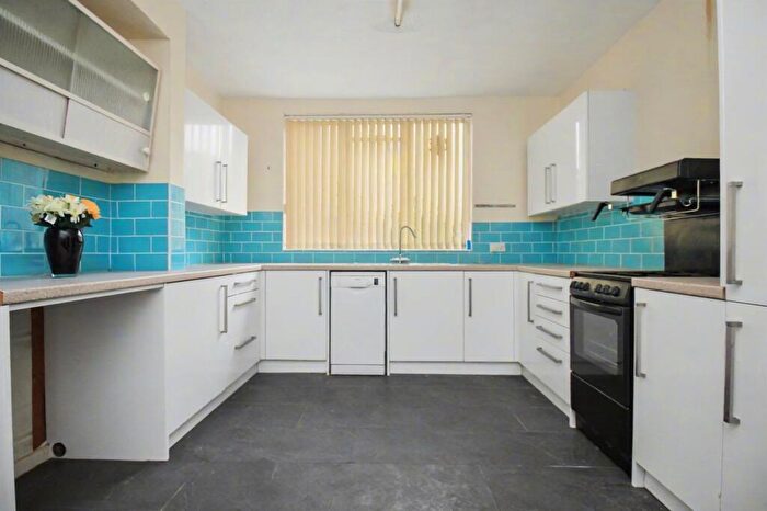 3 Bedroom Detached House For Sale In Bitterne Crescent, Bitterne, SO19