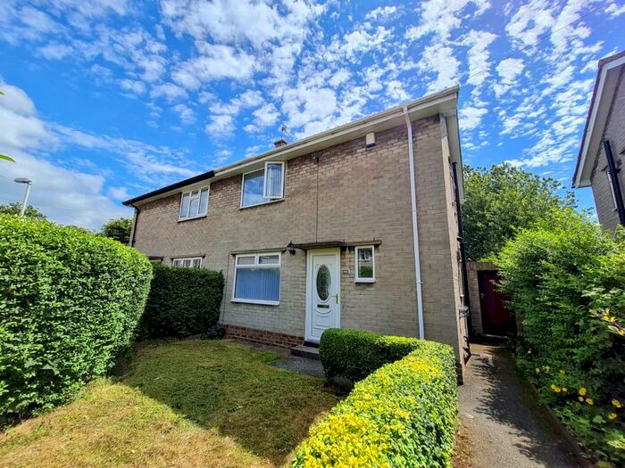 2 Bedroom House To Rent In Waltham Close/ Branksome -Darlington, DL3