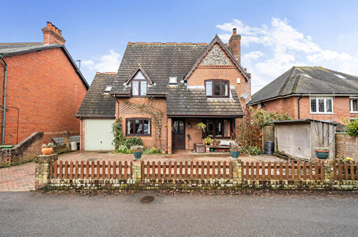 5 Bedroom Detached House For Sale In Upham, Southampton, Hampshire, SO32