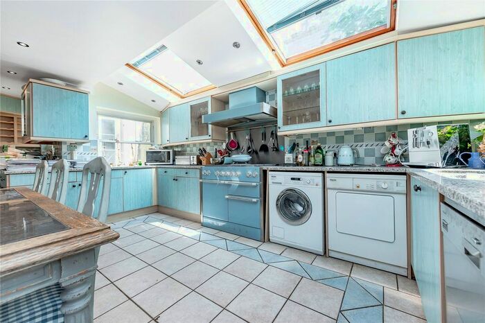 4 Bedroom Terraced House To Rent In Burnfoot Avenue, Munster Village, SW6