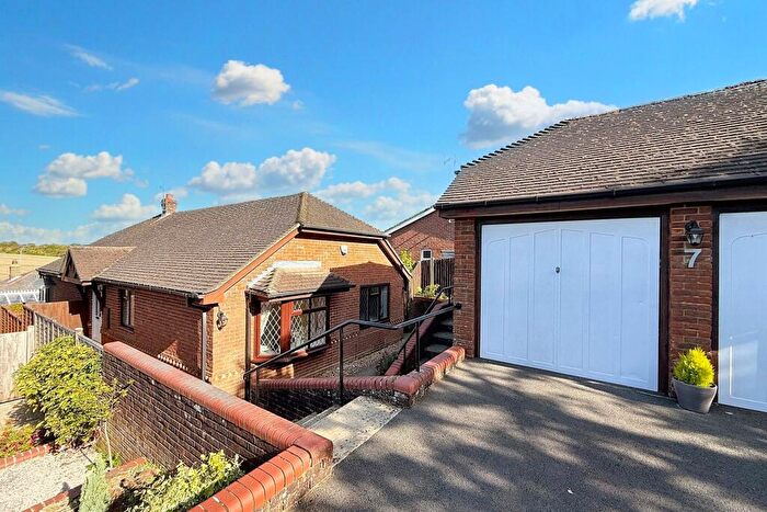 3 Bedroom Detached Bungalow For Sale In Kings Worthy, SO23