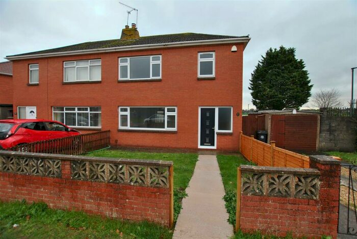 3 Bedroom House To Rent In Walsh Avenue, Hengrove, Bristol, BS14