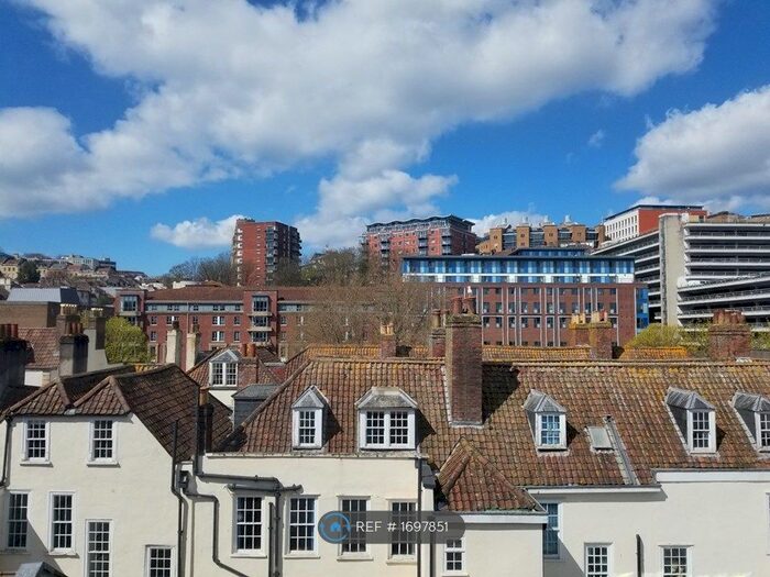 Studio To Rent In Protheroes House, Bristol, BS1