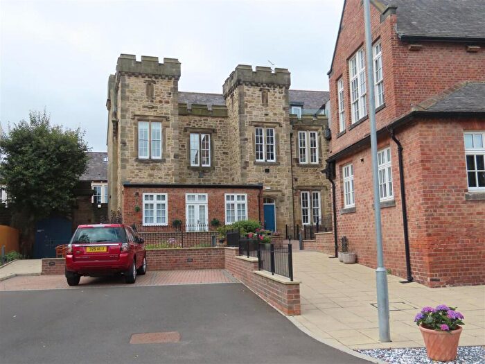 2 Bedroom Apartment For Sale In Northumberland Gardens, Morpeth, NE61