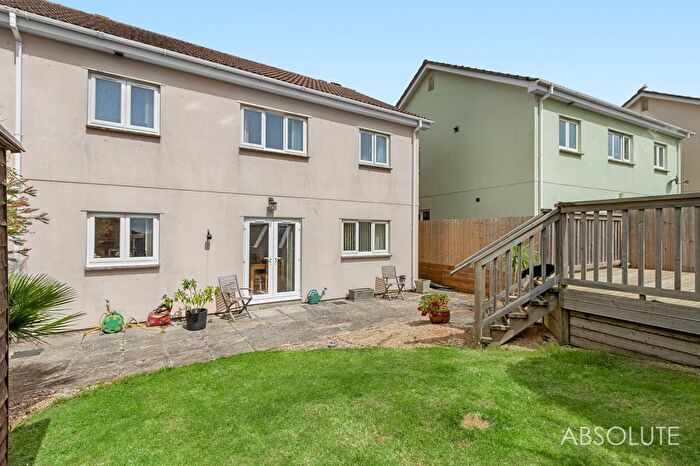 4 Bedroom Detached House For Sale In Montserrat Rise, Torquay, TQ2