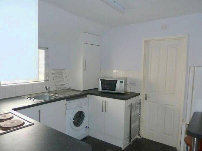 1 Bedroom Flat To Rent In High Street, Swanley, Br, BR8